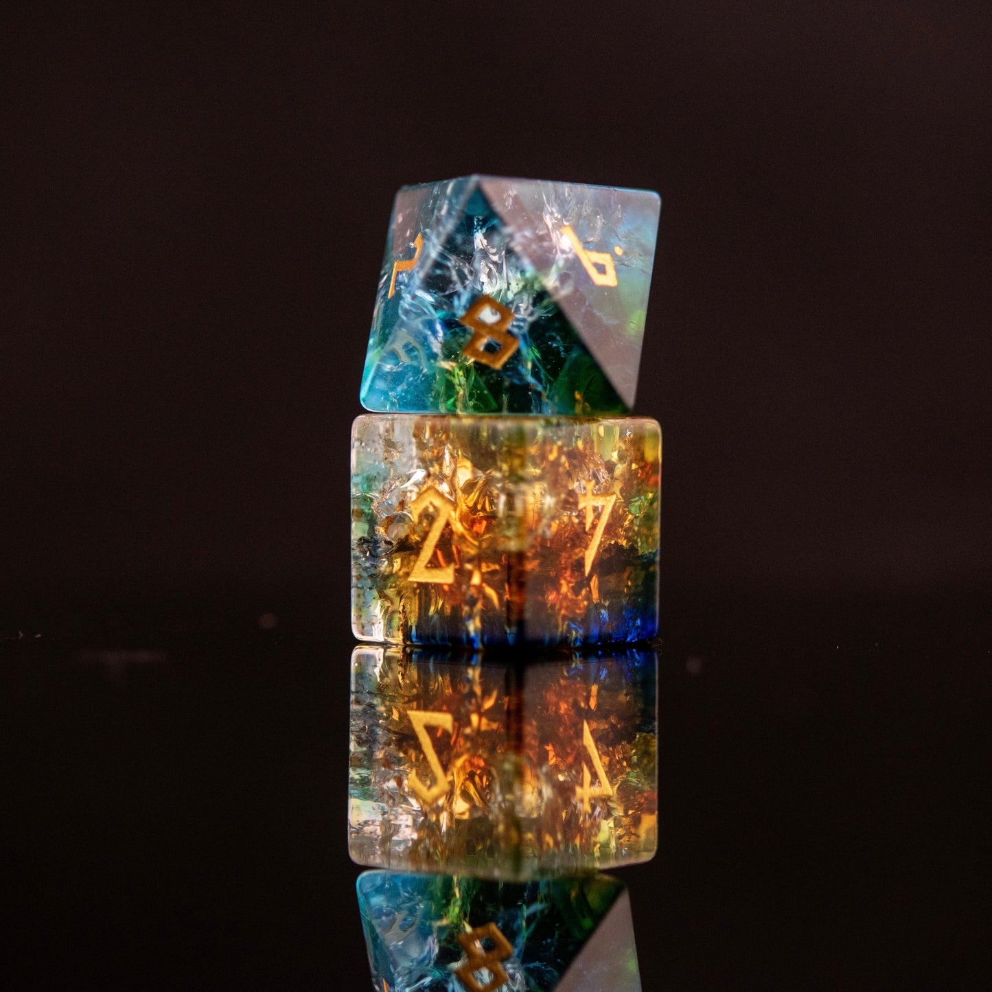 River's Stone Shattered Glass Dice Set