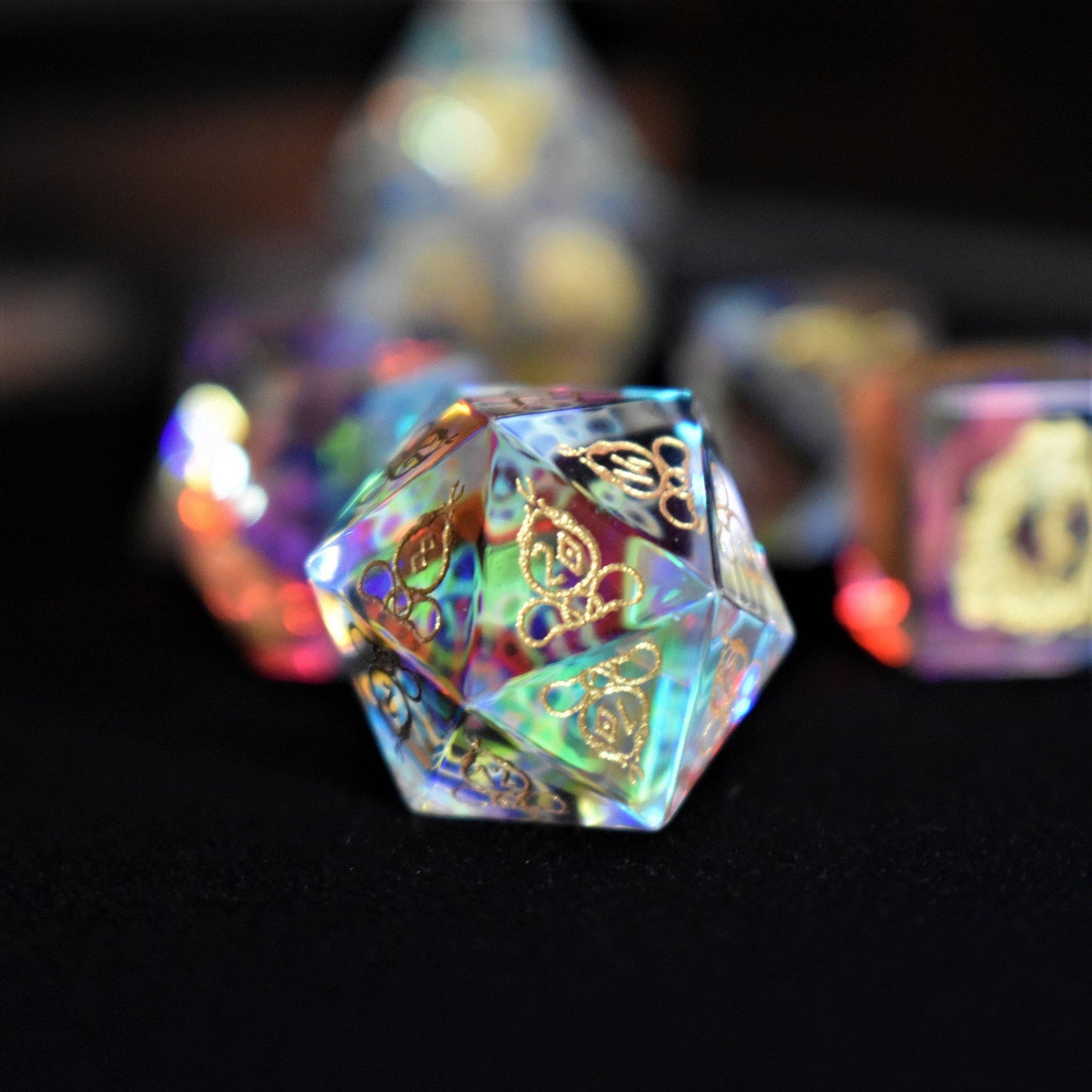 World Serpent Prism Glass Dice Set